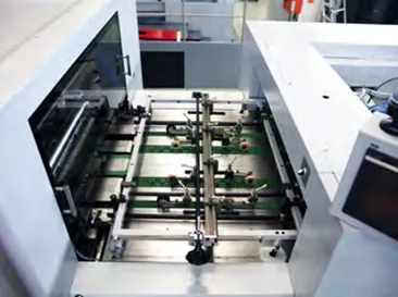 Feeder Table